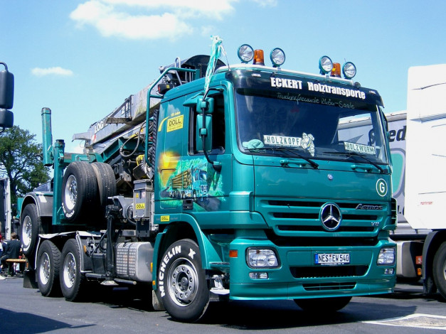 Обои картинки фото автомобили, mercedes, trucks