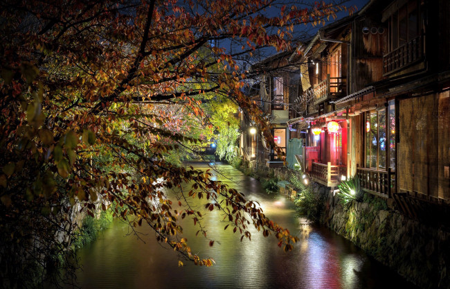 Обои картинки фото киото, города, киото , япония, река, дома, ночь, огни