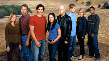 обоя кино фильмы, smallville, персонажи, поля, холмы