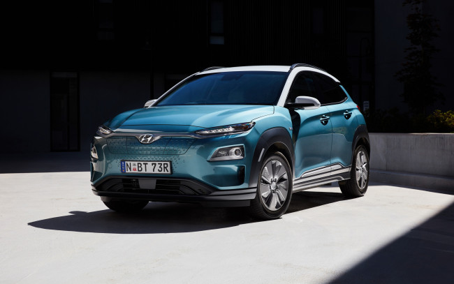 Обои картинки фото 2019 hyundai kona electric, автомобили, hyundai, корейские, электромобили, синий, вид, спереди, электрический, кроссовер