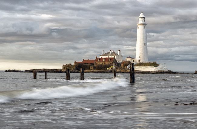 Обои картинки фото st, mary`s, lighthouse, england, природа, маяки, marys, залив, уитли, остров, whitley, bay, маяк, святой, марии, англия