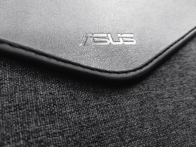 Обои картинки фото компьютеры, asus, zenbook, логотип, электроника