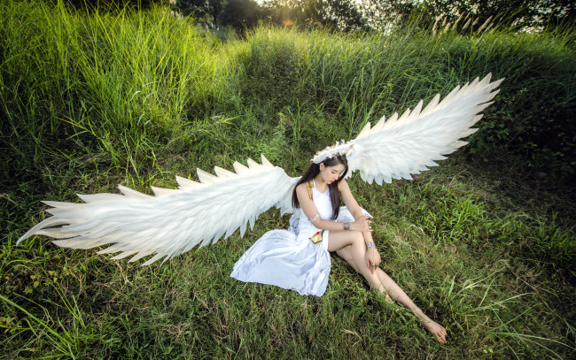 Обои картинки фото девушки, - креатив,  косплей, ангел, крылья, косплей