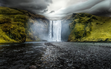Картинка природа водопады облака вода скалы река скогафосс водопад iceland skogafoss исландия