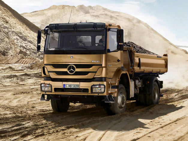 Обои картинки фото автомобили, mercedes, trucks