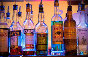 Картинка liquor бренды напитков разное ликеры напитки бутылки