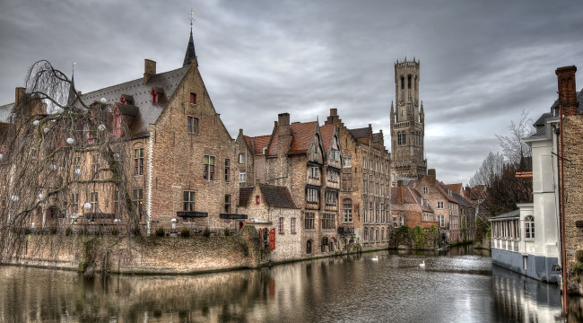 Обои картинки фото brugge, города, брюгге , бельгия, башня, дома, канал