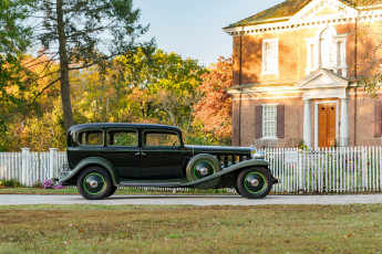 Картинка автомобили классика cadillac