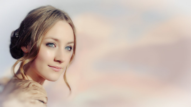 Обои картинки фото Saoirse Ronan, девушки, сирша, ронан, актриса, милые, кости