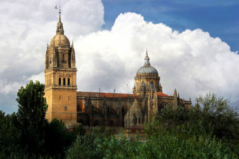 Картинка salamanca города -+католические+соборы +костелы +аббатства собор