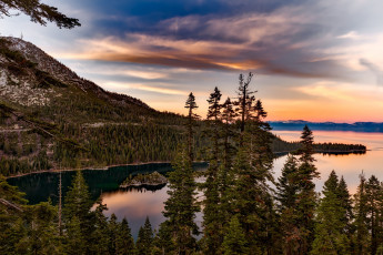 Картинка природа реки озера горы деревья островок озеро закат калифорния лес сша lake tahoe вечер тахо