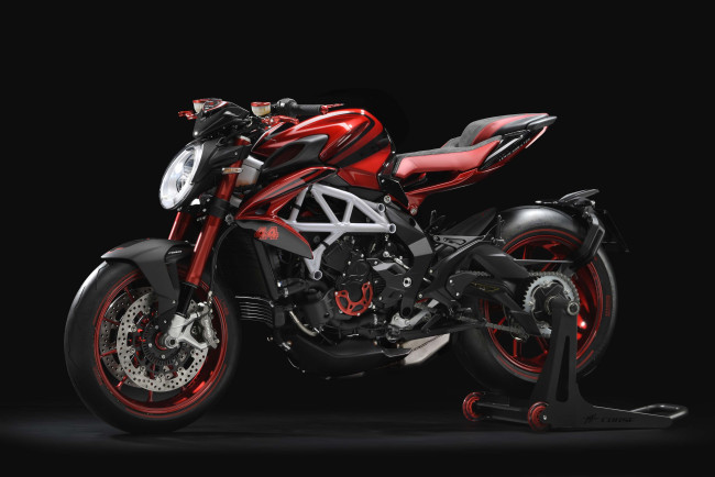 Обои картинки фото мотоциклы, mv agusta, mv, augusta