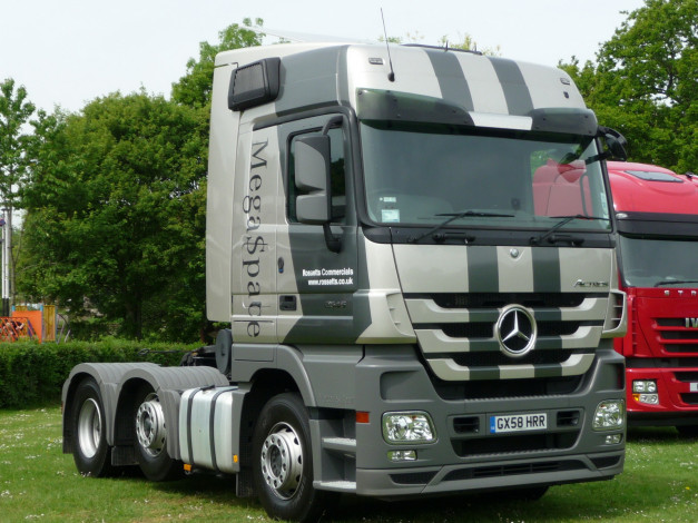 Обои картинки фото автомобили, mercedes, trucks