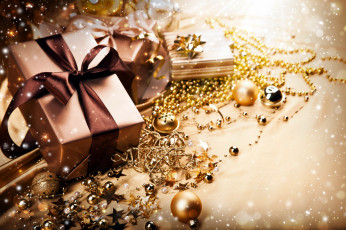 Картинка праздничные подарки коробочки праздник бусы шарики