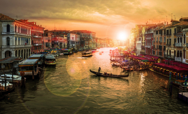 Обои картинки фото venice, города, венеция , италия, канал, рассвет, гондола