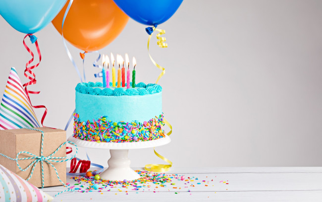 Обои картинки фото праздничные, день рождения, шарики, свечи, торт