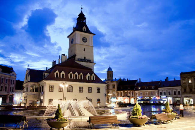 Обои картинки фото brasov, transylvania, romania, города, - фонтаны