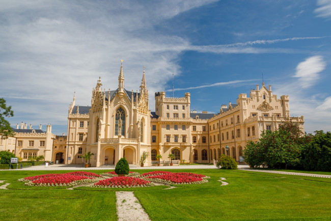 Обои картинки фото lednice castle, города, замки чехии, lednice, castle