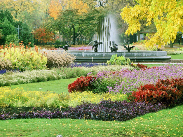 Обои картинки фото природа, парк, осень, клумбы, фонтан