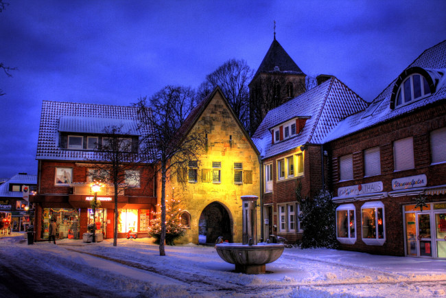 Обои картинки фото havixbeck, германия, города, огни, ночного, ночь, дома, зима