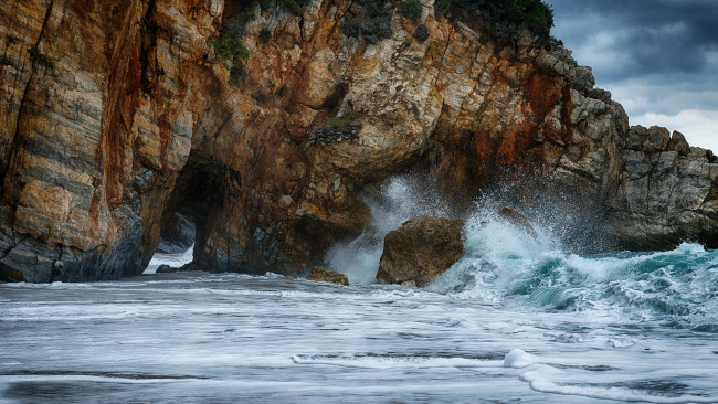 Обои картинки фото природа, побережье, прибой, скалы, океан
