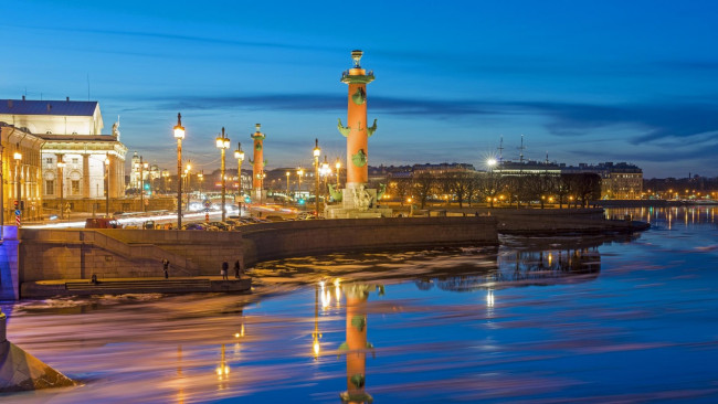 Обои картинки фото города, санкт-петербург,  петергоф , россия, санкт, петербург, набережная, ночь