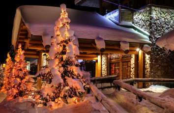 Картинка lapland+finland города -+здания +дома lapland снег дом огни ночь лапландия finland лес зима