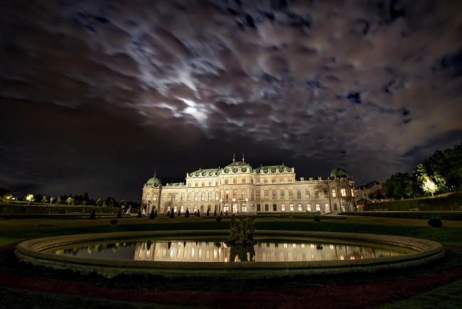 Обои картинки фото belvedere`s garden, города, вена , австрия, ночь, дворец