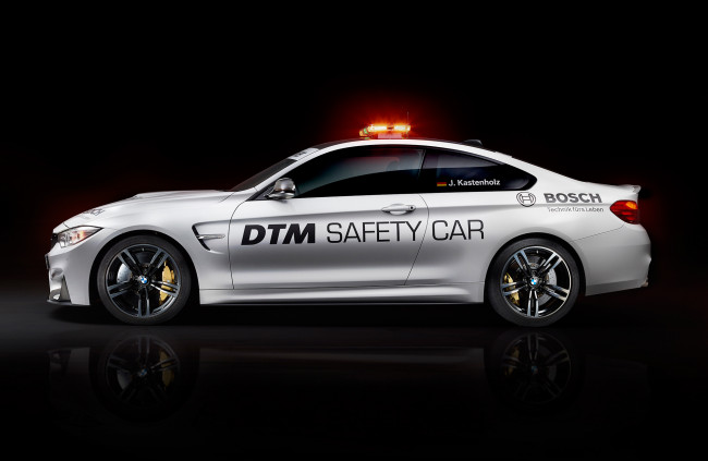 Обои картинки фото bmw m4 coupe dtm safety car 2014, автомобили, полиция, 2014, car, coupe, m4, bmw, safety, dtm