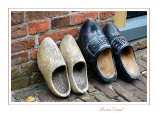 Картинка разное одежда обувь текстиль экипировка кирпич стена