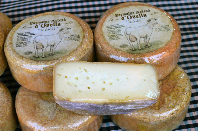 Обои картинки фото el lligat, еда, сырные изделия, сыр