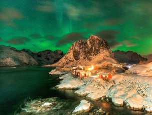 Картинка города -+пейзажи ночь норвегия северное сияние звезды лофотенские острова поселение