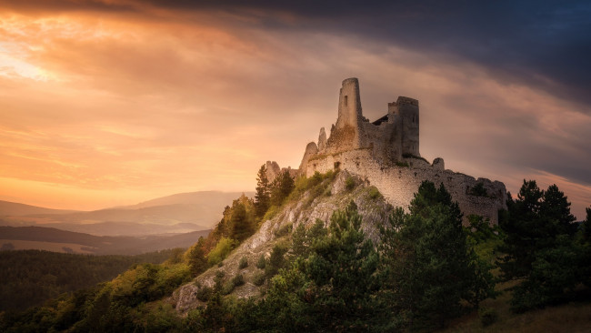 Обои картинки фото cachtice castle, slovakia, города, - дворцы,  замки,  крепости, cachtice, castle