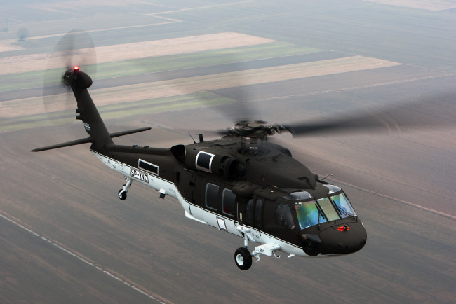 Обои картинки фото авиация, вертолёты, sikorsky, s70, black, hawk, uh60, многоцелевой, вертолeт