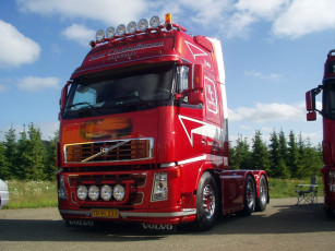 Картинка автомобили volvo trucks