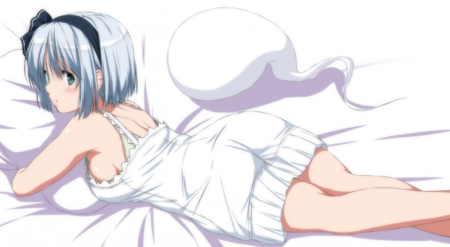 Обои картинки фото аниме, touhou, белье, девочка, постель