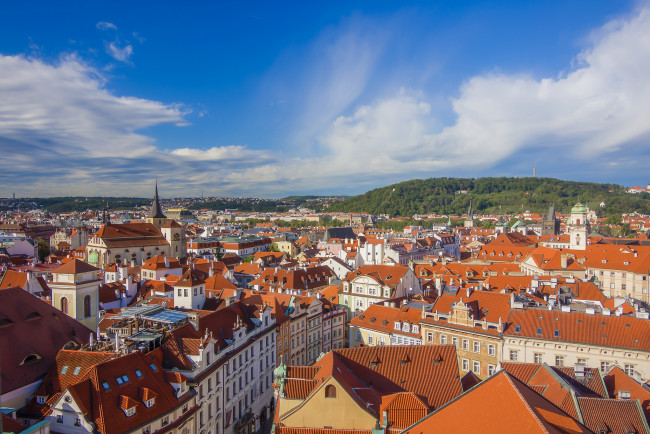 Обои картинки фото town hall tower in prague, города, прага , Чехия, простор