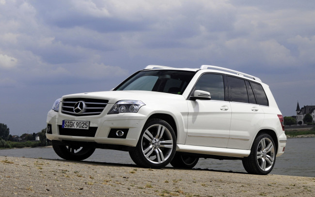 Обои картинки фото mercedes, benz, glk350, 4matic, sports, package, автомобили