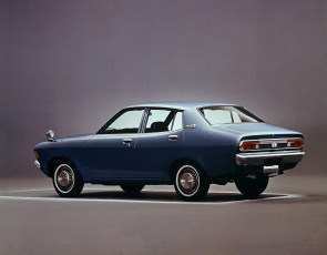 Картинка автомобили nissan datsun