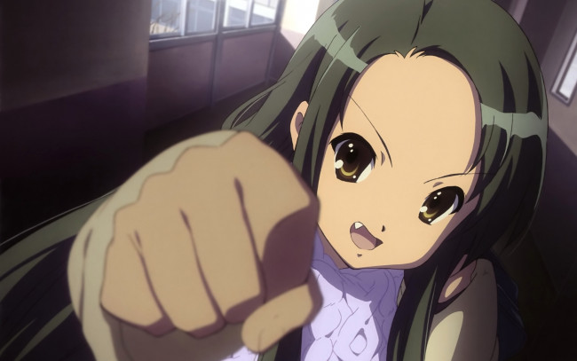 Обои картинки фото аниме, the, melancholy, of, haruhi, suzumiya, кулак, девушка