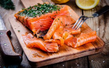 Картинка еда рыба +морепродукты +суши +роллы специи fish зелень seafood spice доска лимон