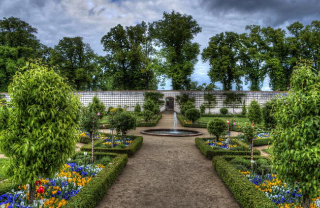 Обои картинки фото германия, природа, парк, фонтан, деревья, цветы, кустарники