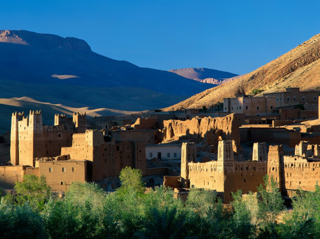 Обои картинки фото kasbah, ruins, dades, gorge, atlas, mountains, morocco, города, исторические, архитектурные, памятники