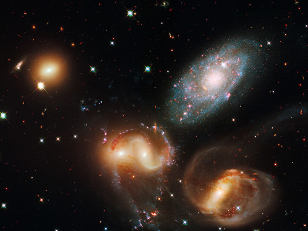 Обои картинки фото ngc, 7320, 7319, 7318a, 7318b, 7317, космос, галактики, туманности