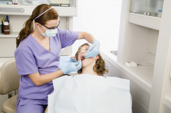 Картинка разное медицина на приеме у стоматолога