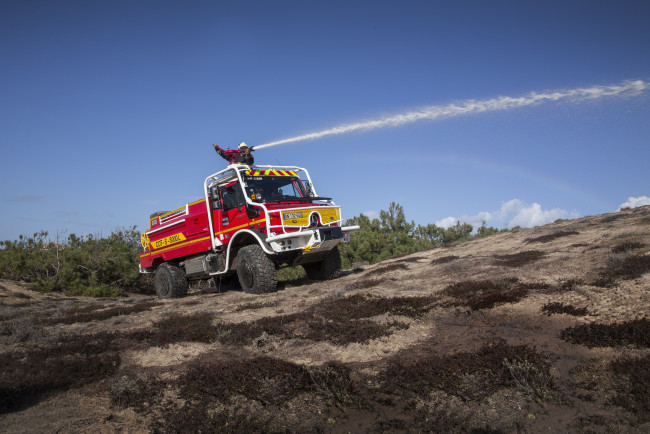 Обои картинки фото автомобили, пожарные машины, massias, ccf-s-6000l, 2015г