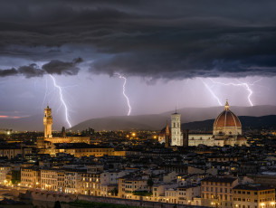 Картинка города флоренция+ италия гроза ночь
