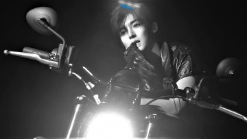 обоя мужчины, hou ming hao, актер, мотоцикл, перчатка