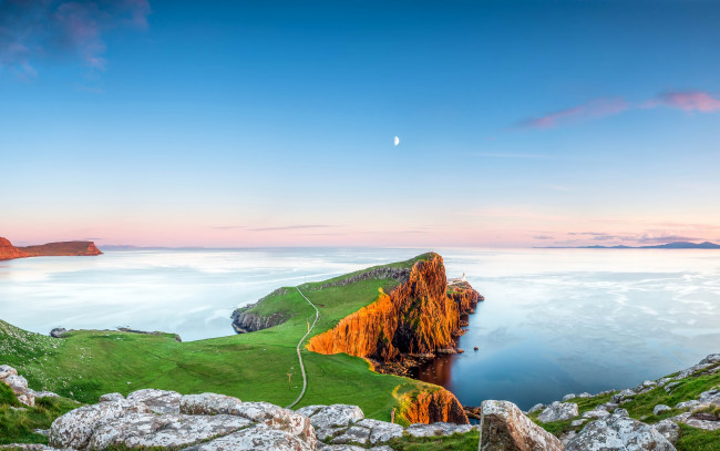 Обои картинки фото природа, маяки, скалы, панорама, шотландия, залив, море