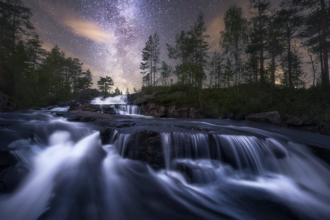 Обои картинки фото природа, водопады, поток, камни, ночь, небо